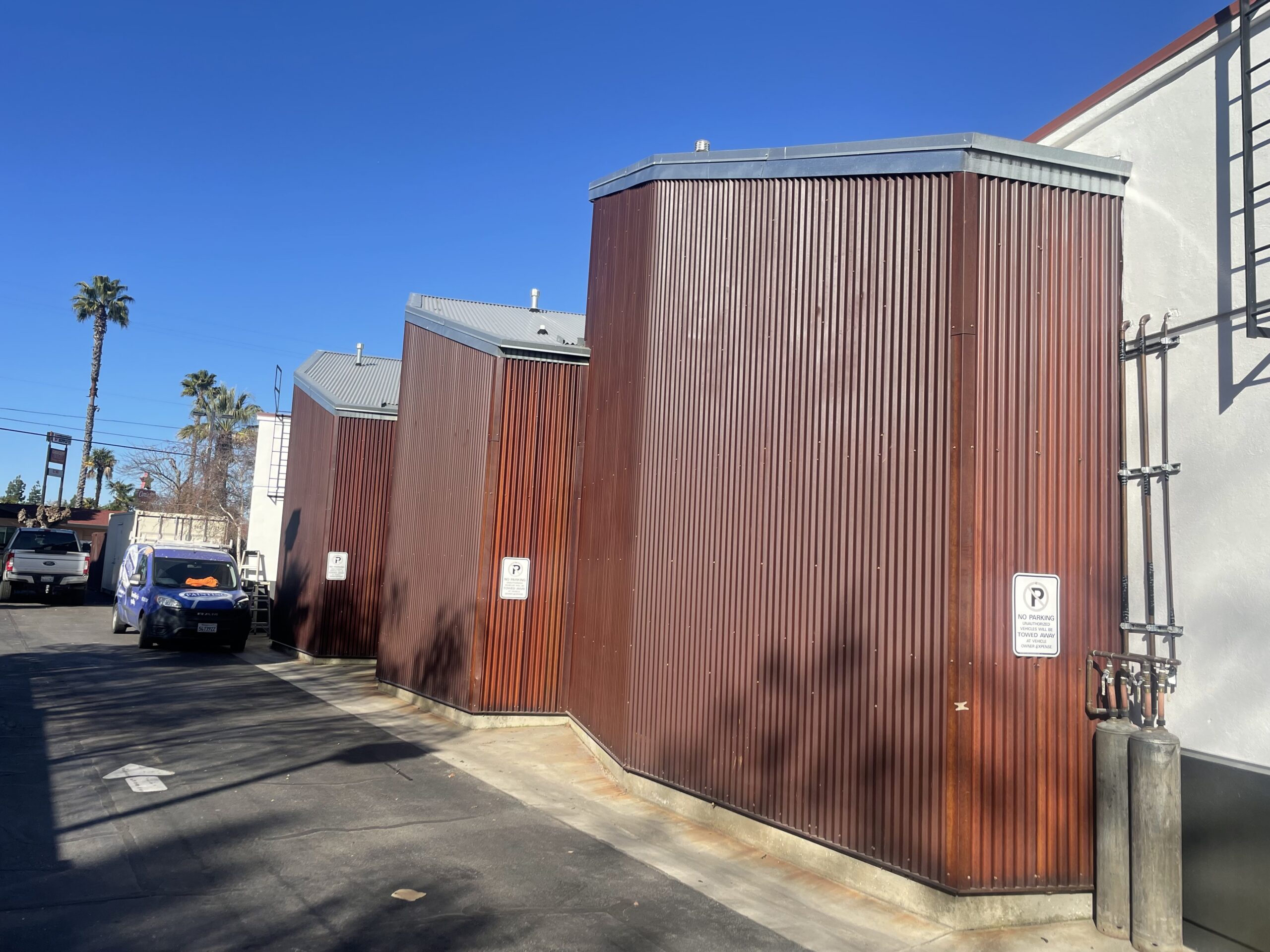 Red commercial container building exterior painting Red commercial building exterior